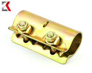 Accoppiatore di impalcature maniche pressate