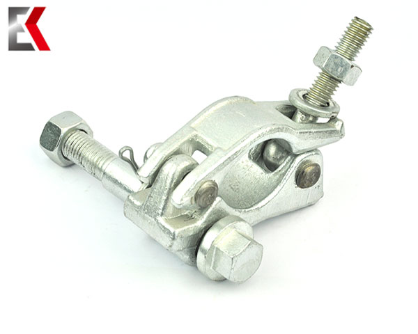 Mezzo giunto girevole 