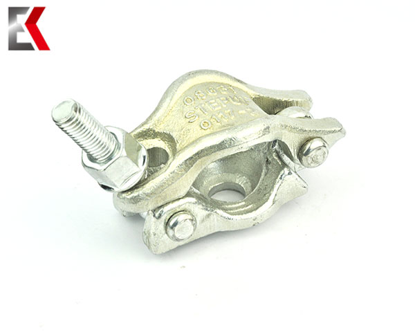 Mezzo giunto girevole 