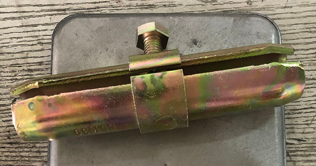 Accoppiatore del giunto di impalcatura elettro-gallo.