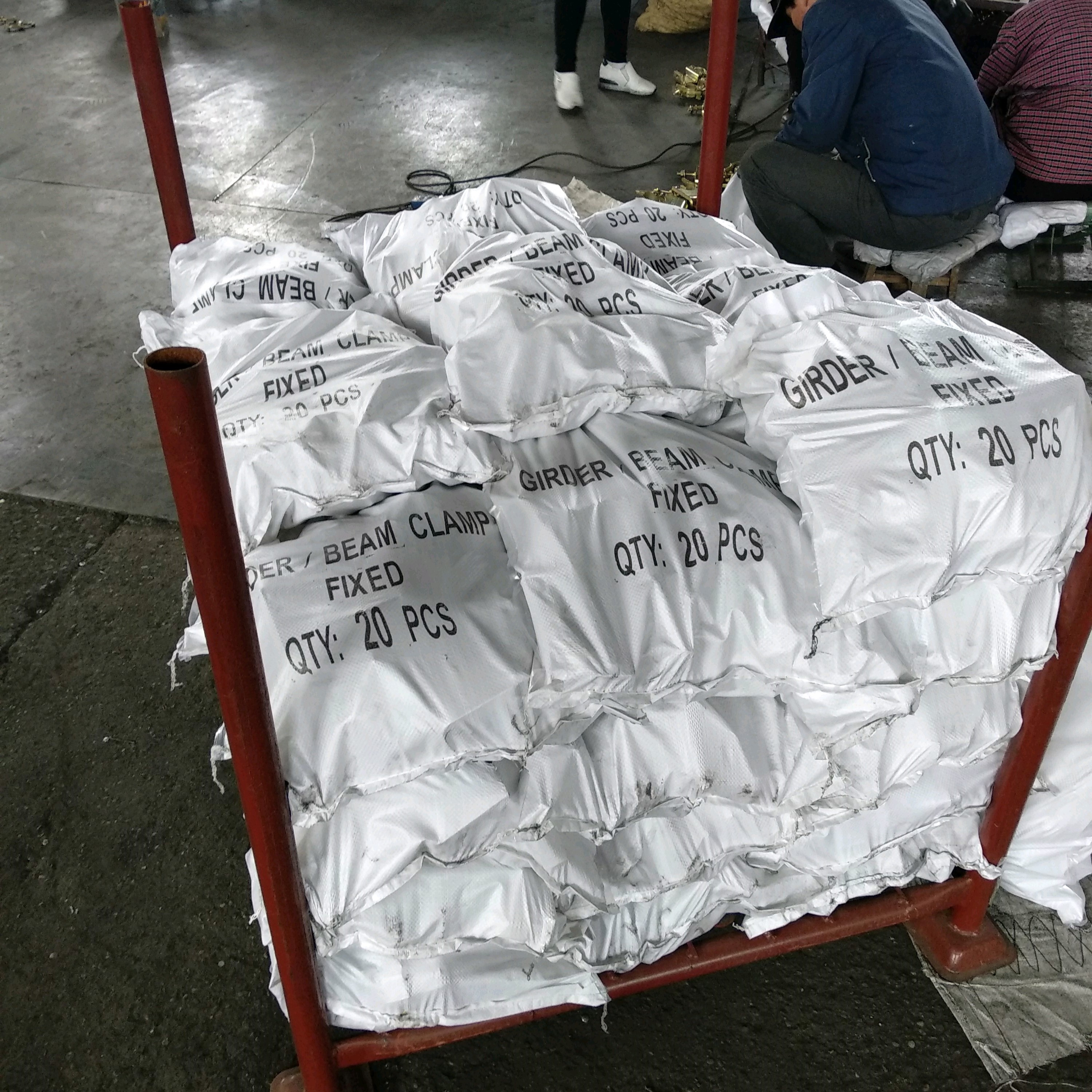 accoppiatore per trave