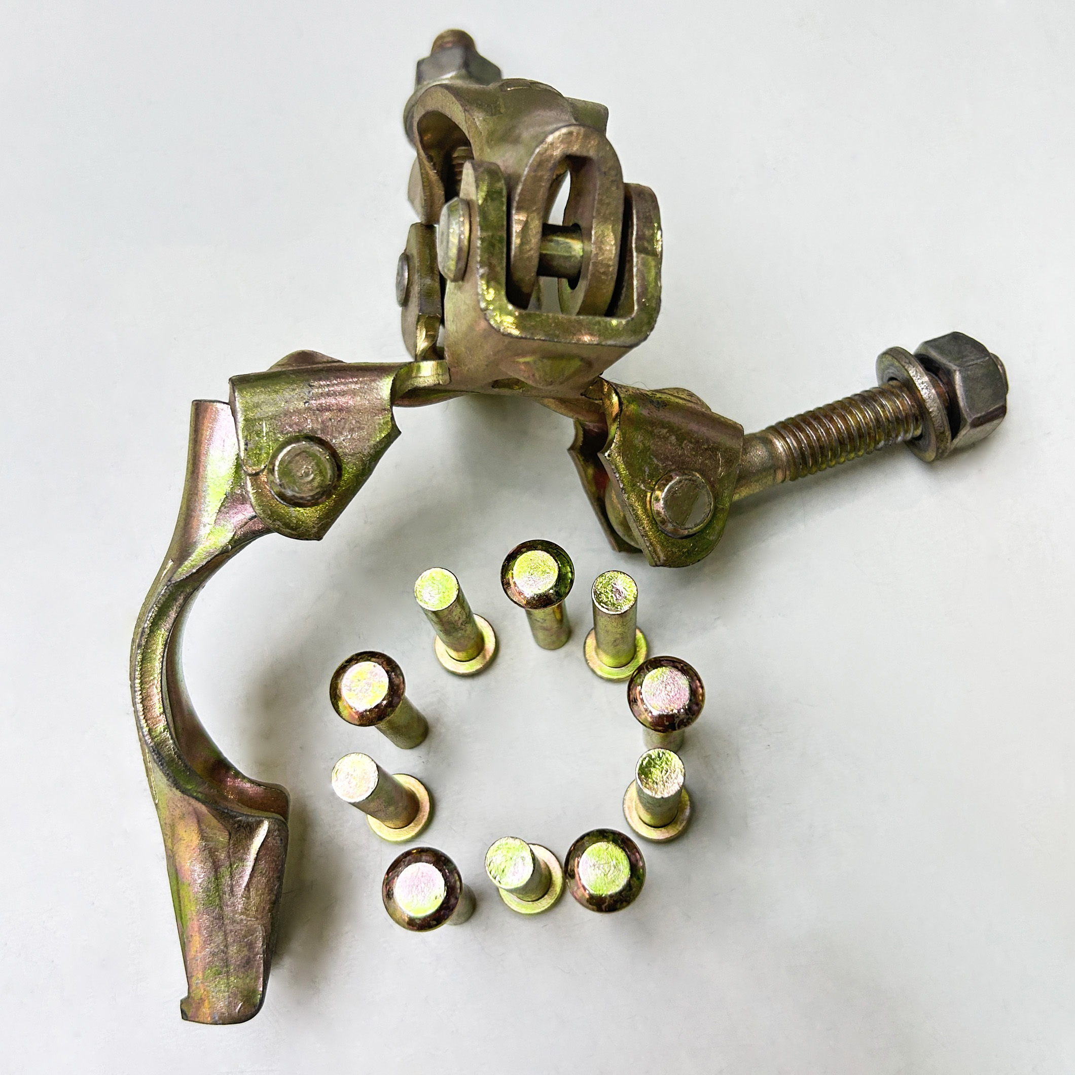 Rivetto per accoppiatore per ponteggi pressato nel Regno Unito