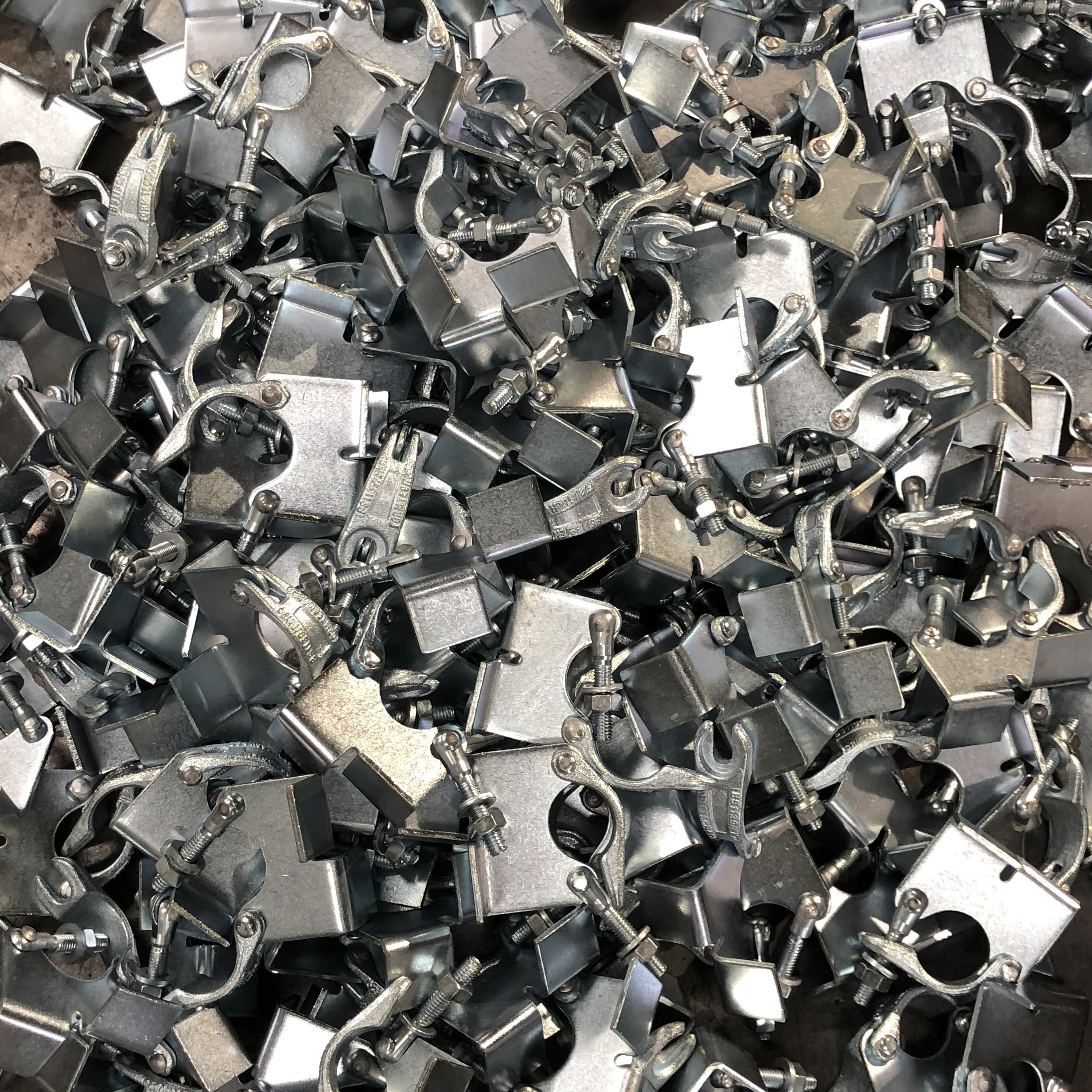 rivoltare l'accoppiatore di mantenimento della tavola forgiata