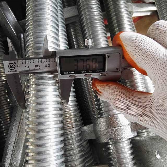 jack di base girevole 5 