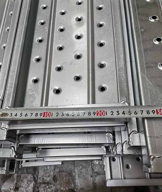 Planna di metallo 07