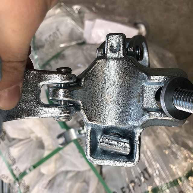 Doppio accoppiatore forgiato a stampo 