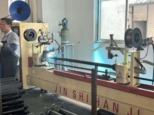 saldatura a pali di calo regolabile