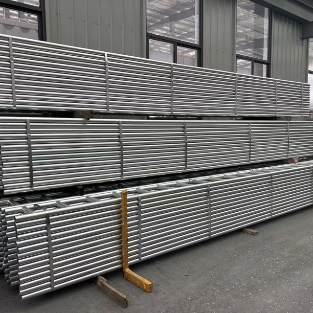 Trave scala in acciaio da 6 m