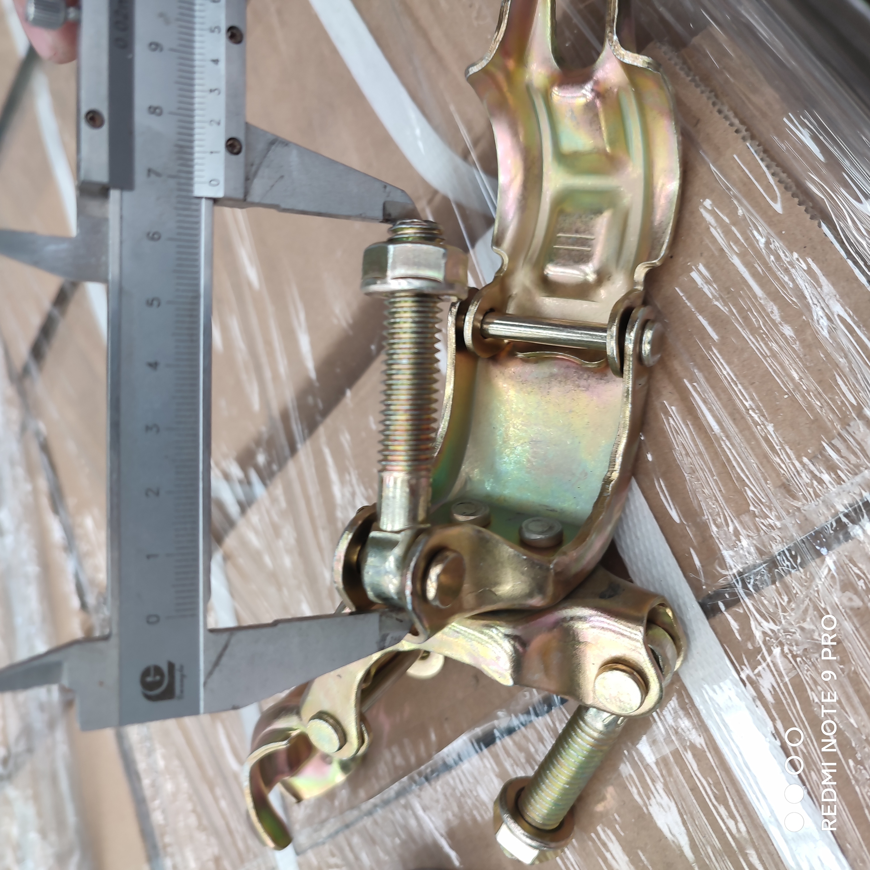 raccordo girevole pressato 