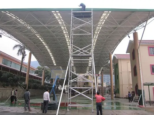 Applicazione del sistema di impalcature Ringlock