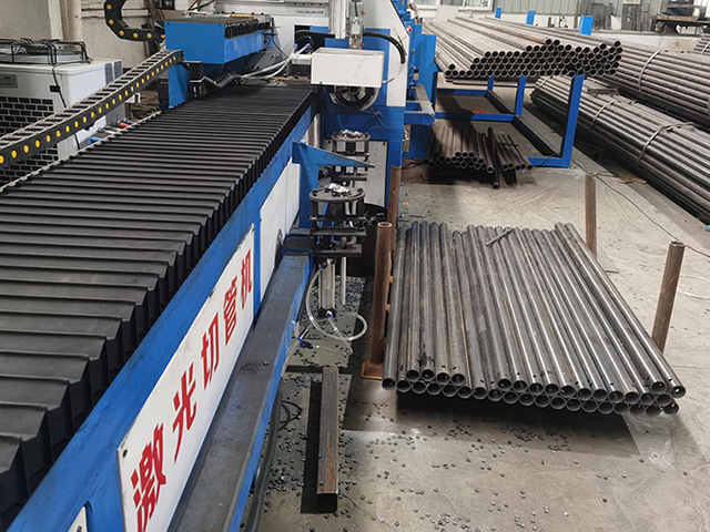 Acrow Props che taglia