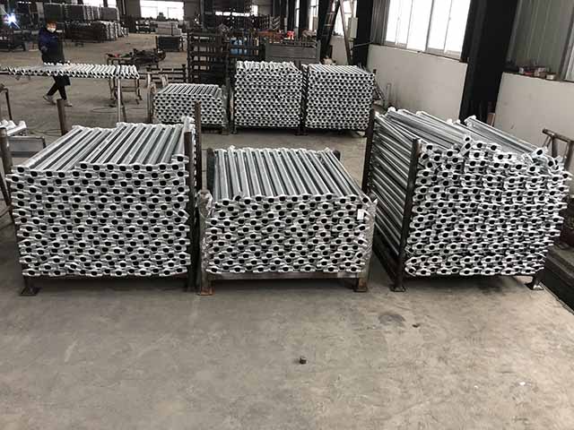 Sistema di impalcature Cuplock orizzontale