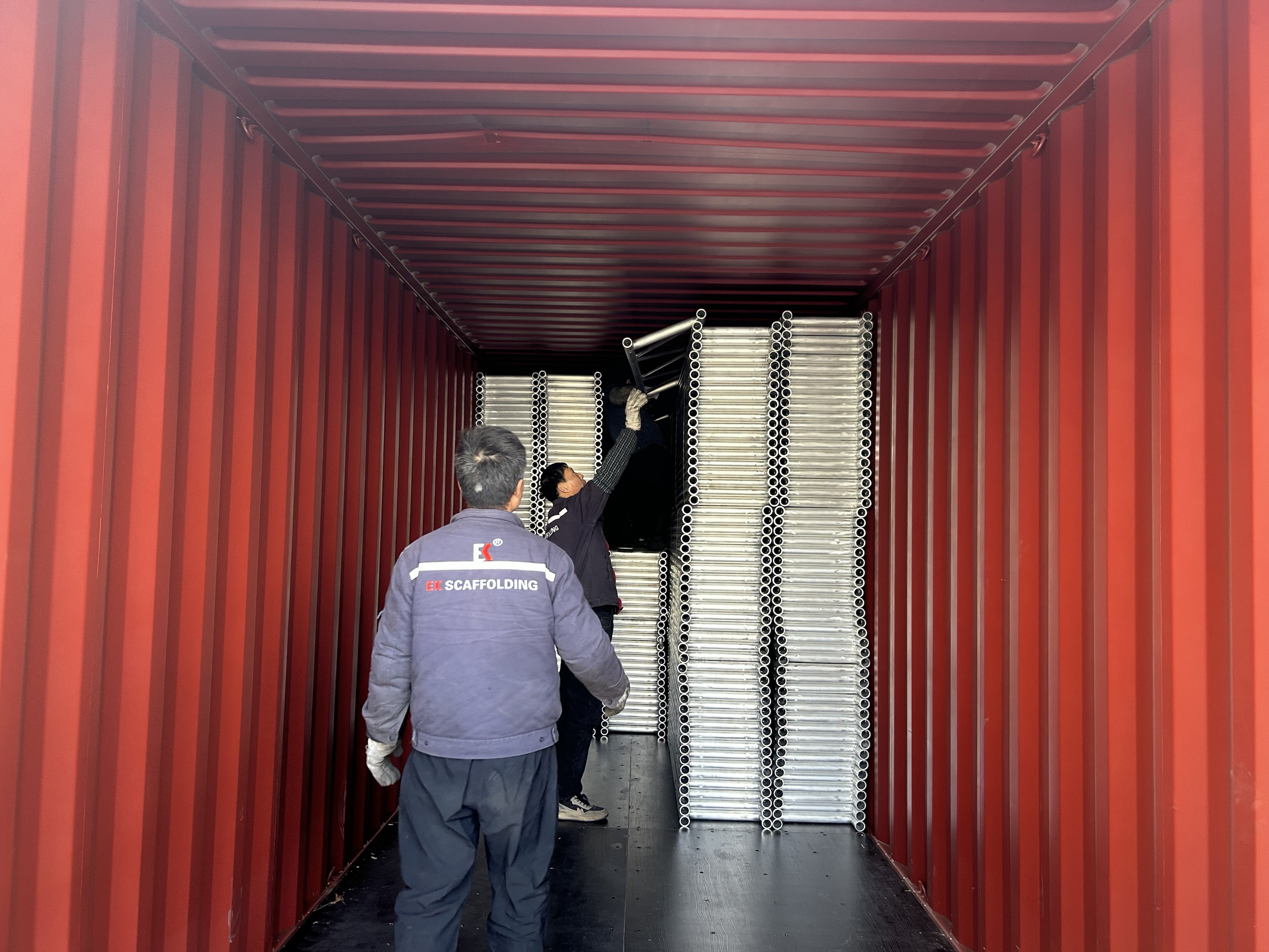 caricamento trave in alluminio 