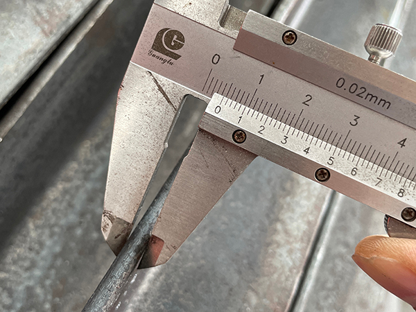 Ispezione dimensionale del registro delle impalcature Kwikstage