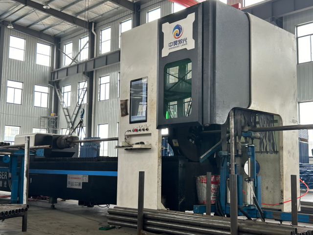 Acrow Props che taglia