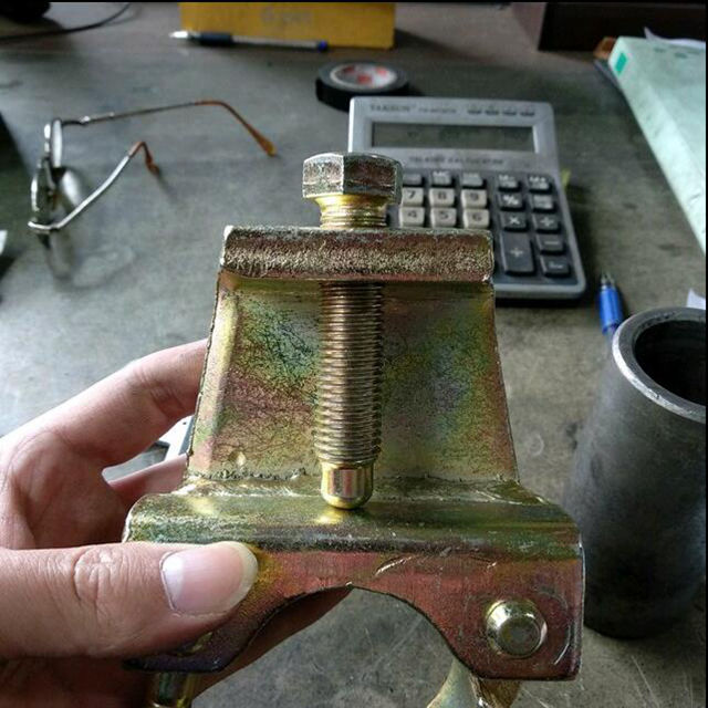 Accoppiatore trave pressata 1