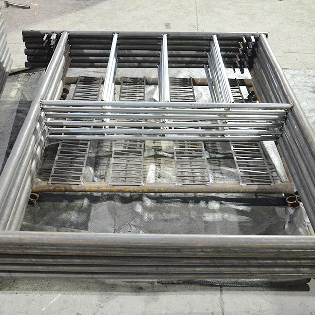 Sistema di impalcature per impianto di blocco a clip a molla hdg