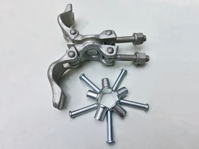 Attacco girevole USA