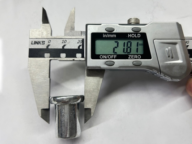 Dimensioni rivetto accoppiatore per ponteggi tedesco