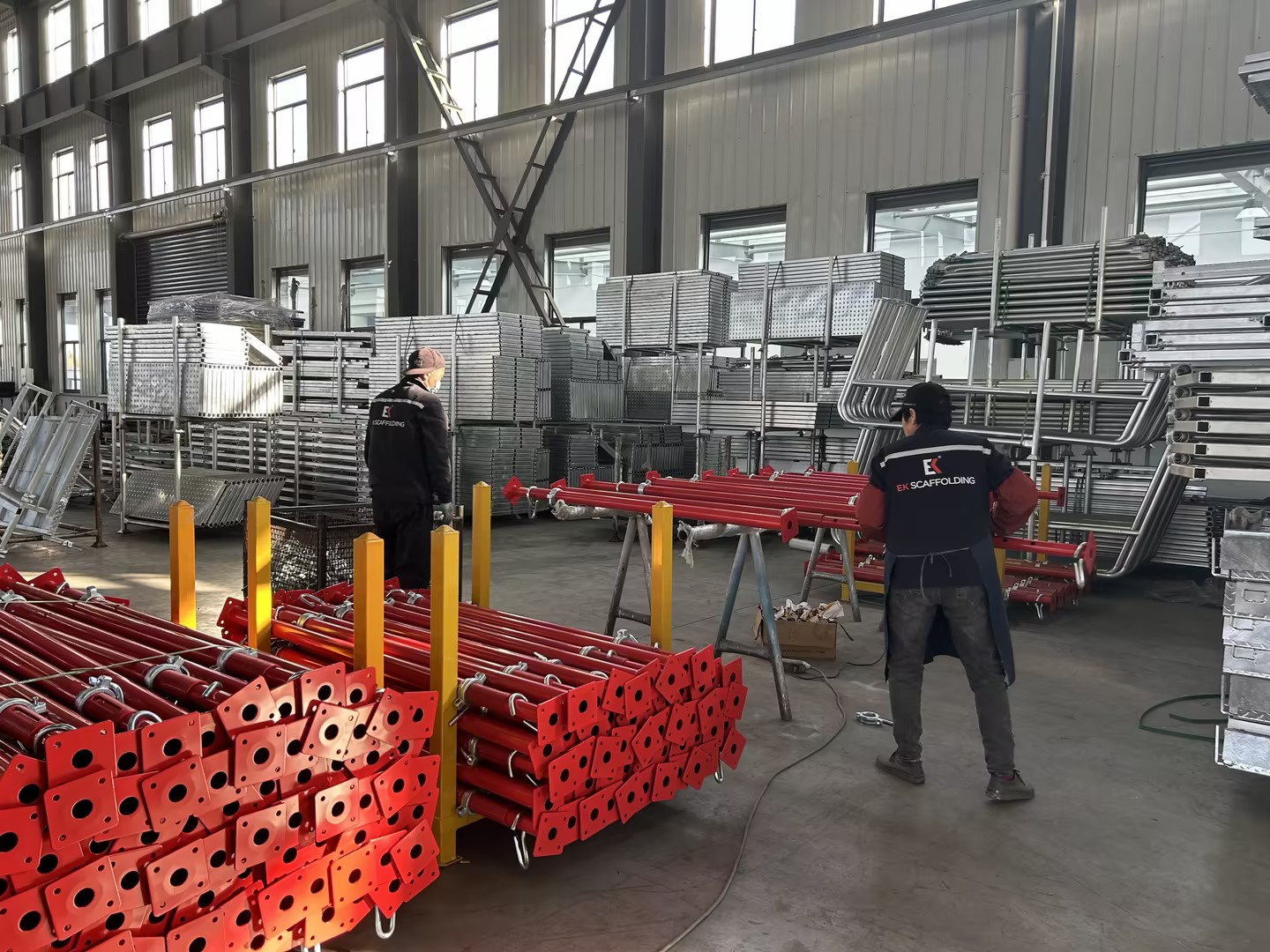 Puntelli regolabili in acciaio 