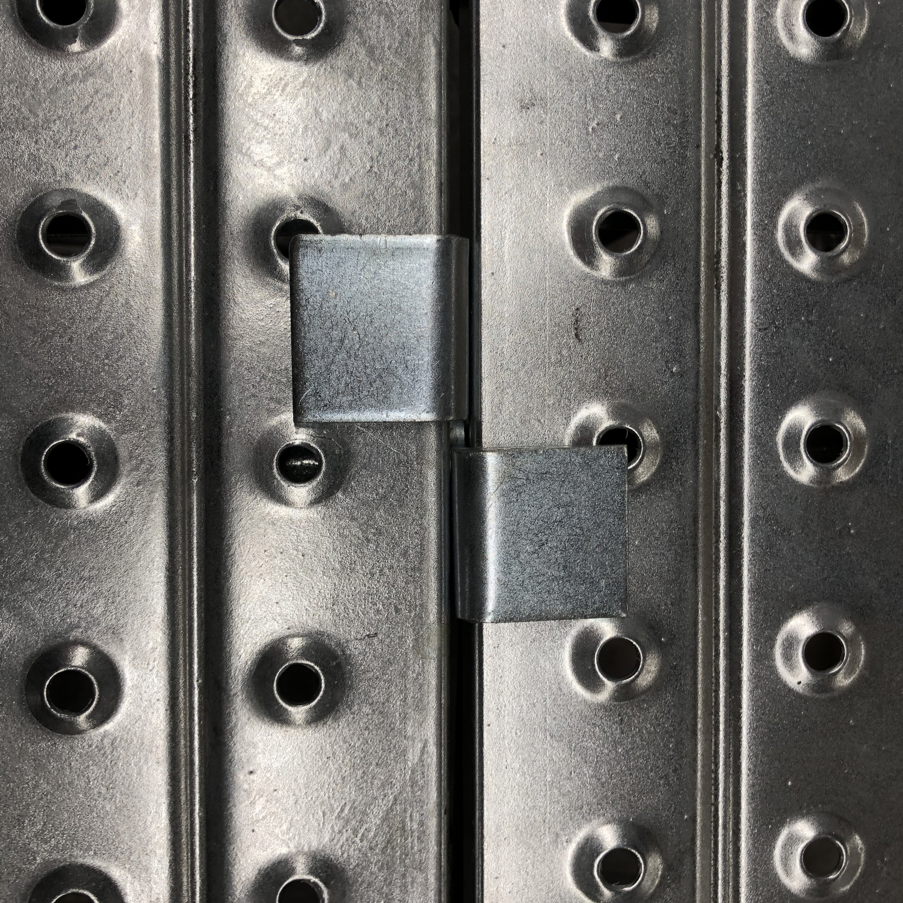 rivoltare l'accoppiatore di mantenimento della tavola forgiata