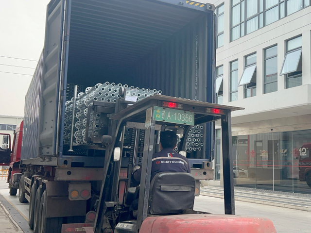 Sistema di impalcature Ringlock