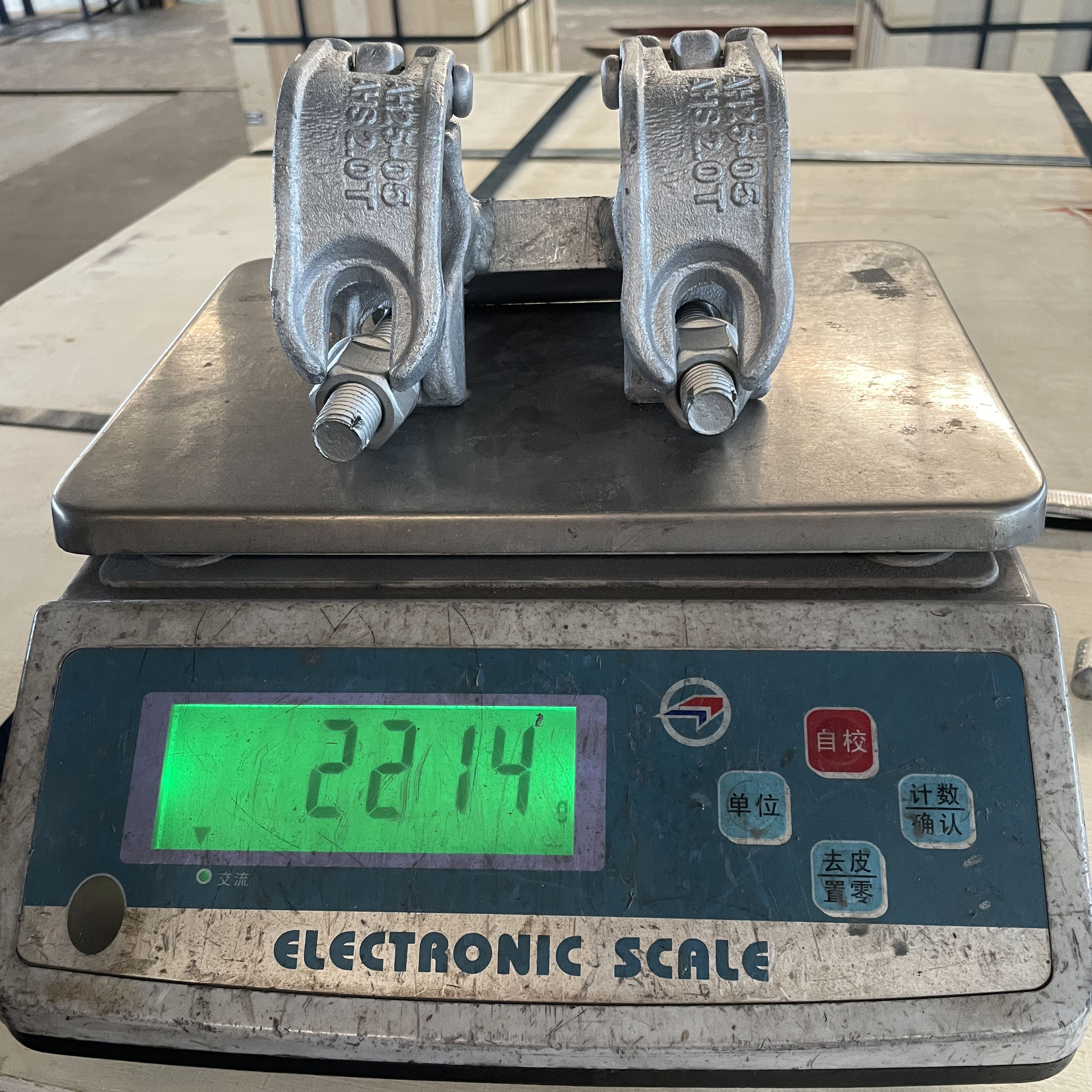 sagomati Base su misura Morsetto per ponteggi sagomati 