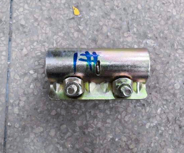 Accoppiatore a manica pressata dopo il test