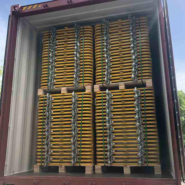 Cancelli-per-ponteggi-e-trappole-di-carico-640-640