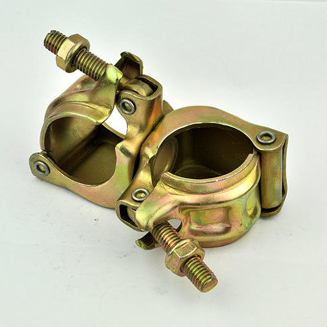 Accoppiatore per ponteggi di tipo giapponese 