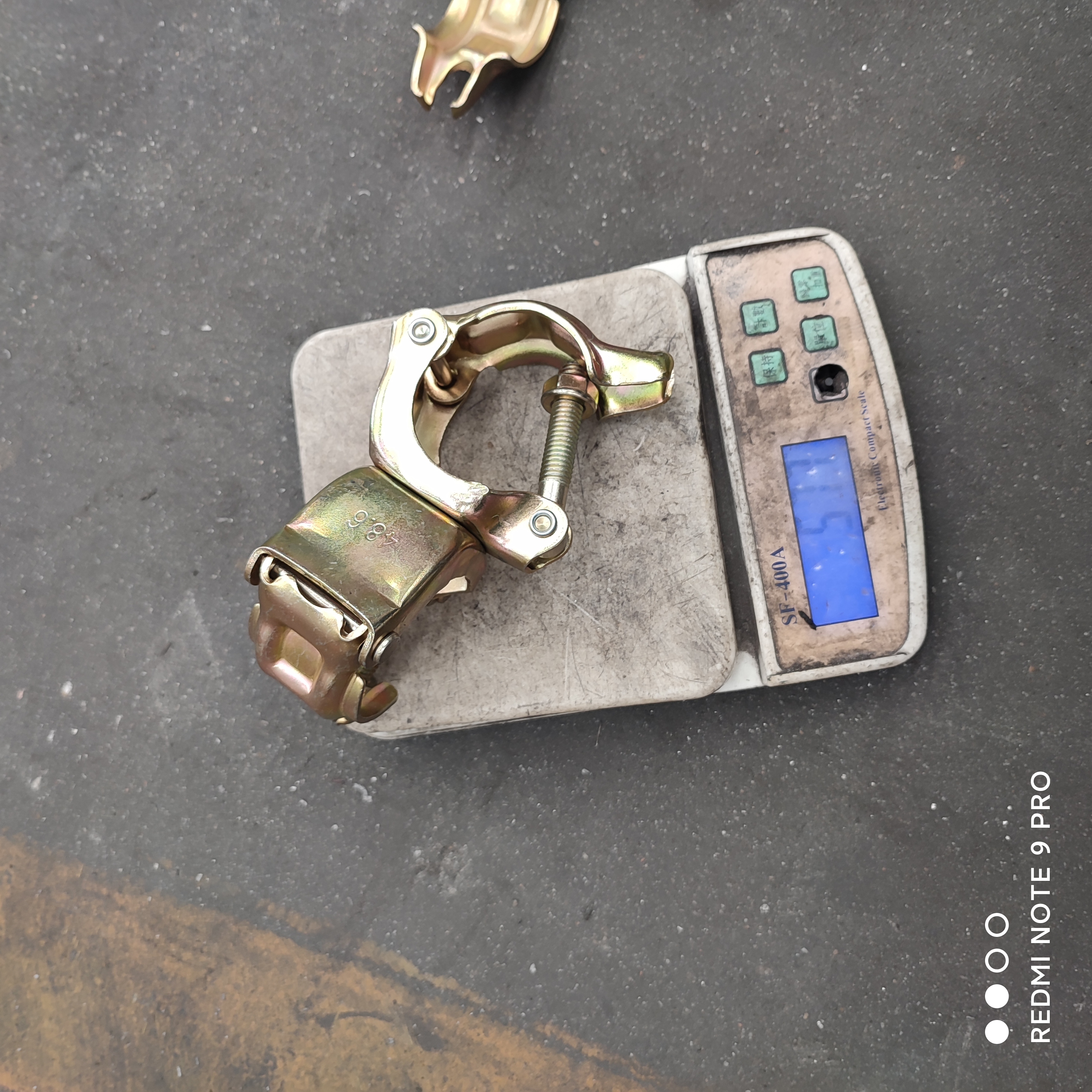 raccordo girevole pressato 