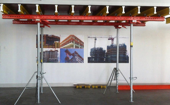 Che tipo di sostegno in acciaio delle impalcature?