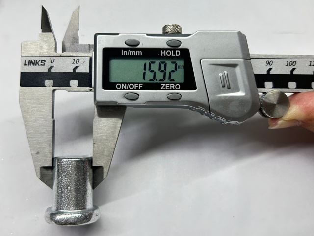 Dimensioni rivetto americano per accoppiatore per ponteggi