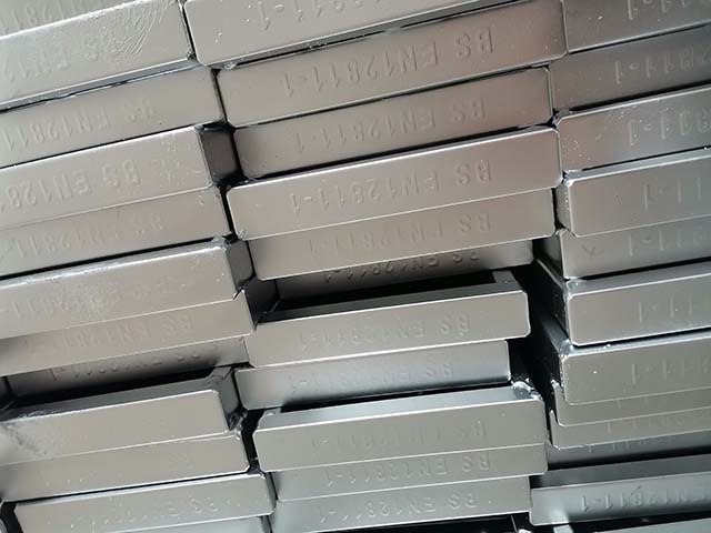 Plancia di metallo 10