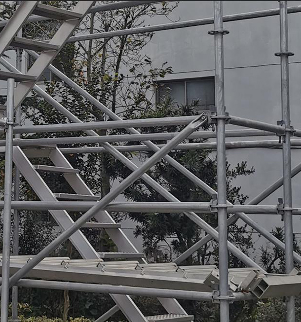 Sistema di impalcature Ringlock