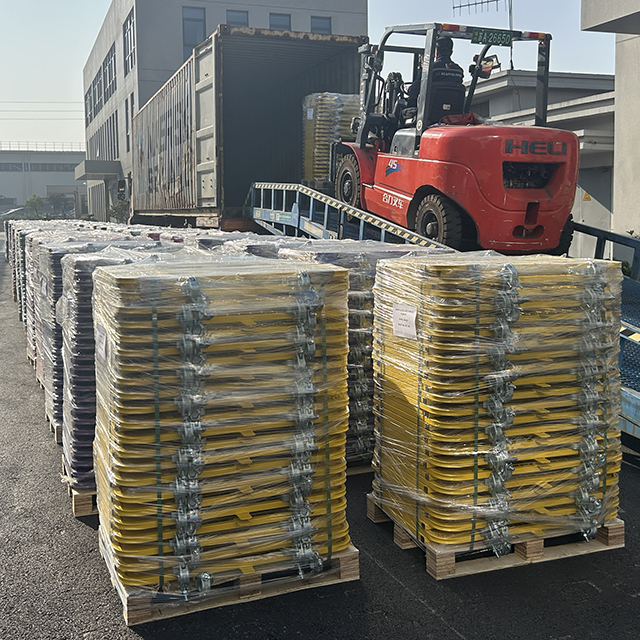 spedizione con cancello di accesso tramite scala reversibile