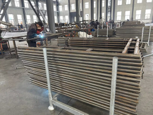 Camminare attraverso la saldatura del telaio