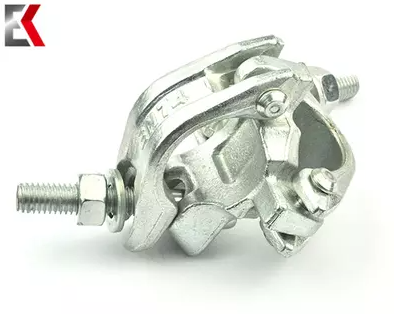 Quali sono i tipi di accoppiatori di impalcature?