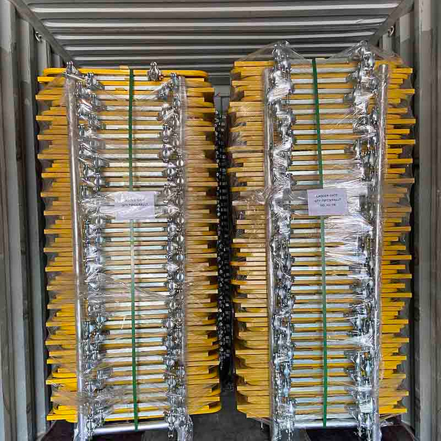 Cancelli di impalcature e caricamento della trappola