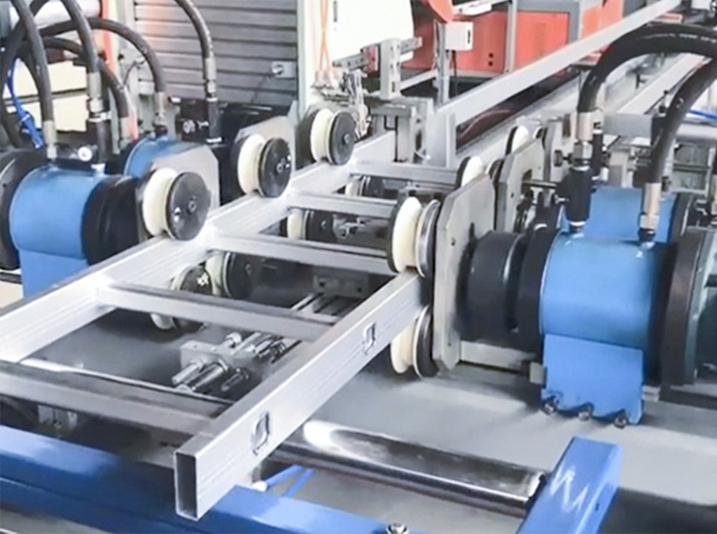 Scala delle impalcature in alluminio