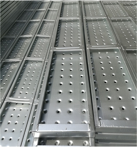 Controllo delle assi d'acciaio per impalcature