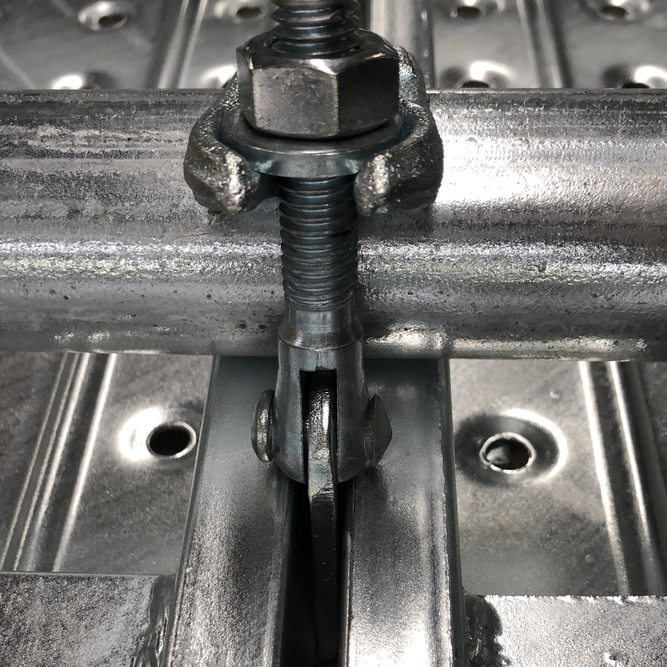 rivoltare l'accoppiatore di mantenimento della tavola forgiata